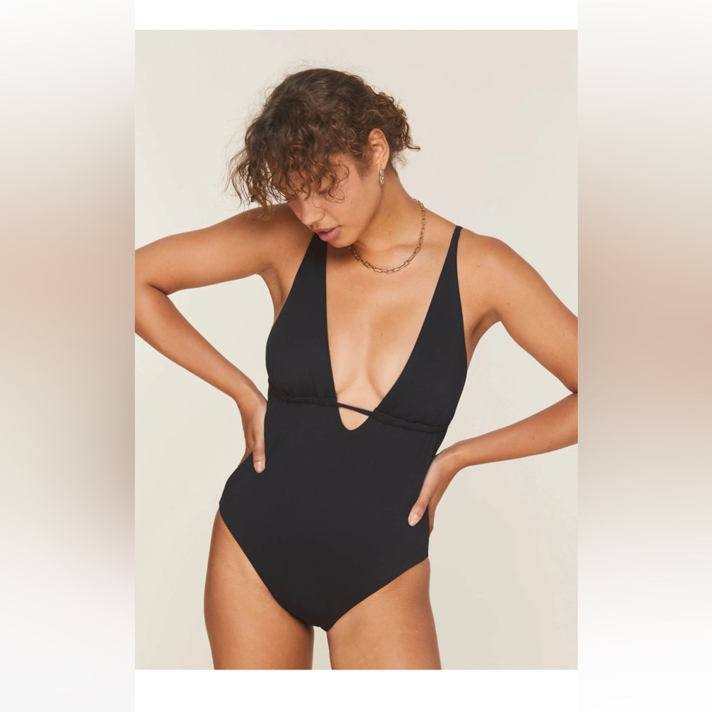 Andie swimwear black one piece Size M